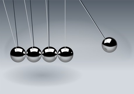 Newtons-cradle-256213_640